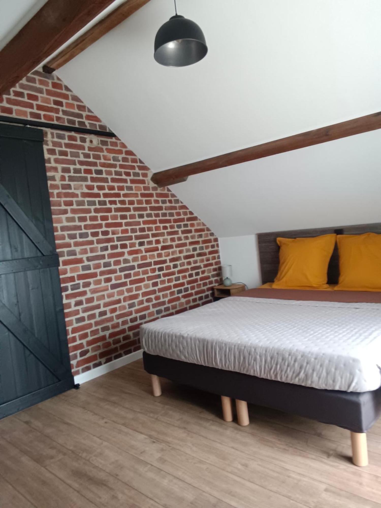 Au 112 Maison D'Hotes Estrees-Saint-Denis Zewnętrze zdjęcie